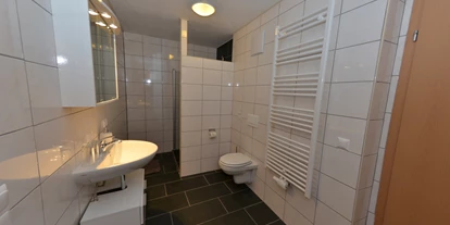 Pensionen - WLAN - Hohe Tauern - Badezimmer appartment Kreuzeck - Frühstückspension Ferienhaus Kolbnitz
