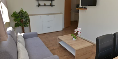 Pensionen - WLAN - Hohe Tauern - Wohnzimmer appartmetn Kreuzeck - Frühstückspension Ferienhaus Kolbnitz