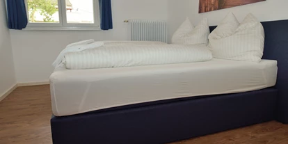 Pensionen - WLAN - Hohe Tauern - Schlafzimmer appartment  - Frühstückspension Ferienhaus Kolbnitz