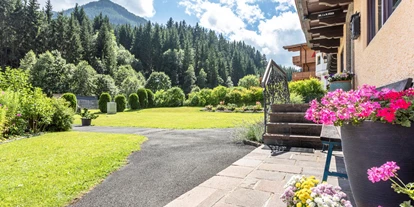 Pensionen - Parkplatz: kostenlos bei der Pension - Leogang - Blick auf den Zwölferkogel - Apartments Salzburgerhof