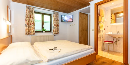 Pensionen - Parkplatz: kostenlos bei der Pension - Leogang - Appartment 1 - Doppelzimmer - Apartments Salzburgerhof