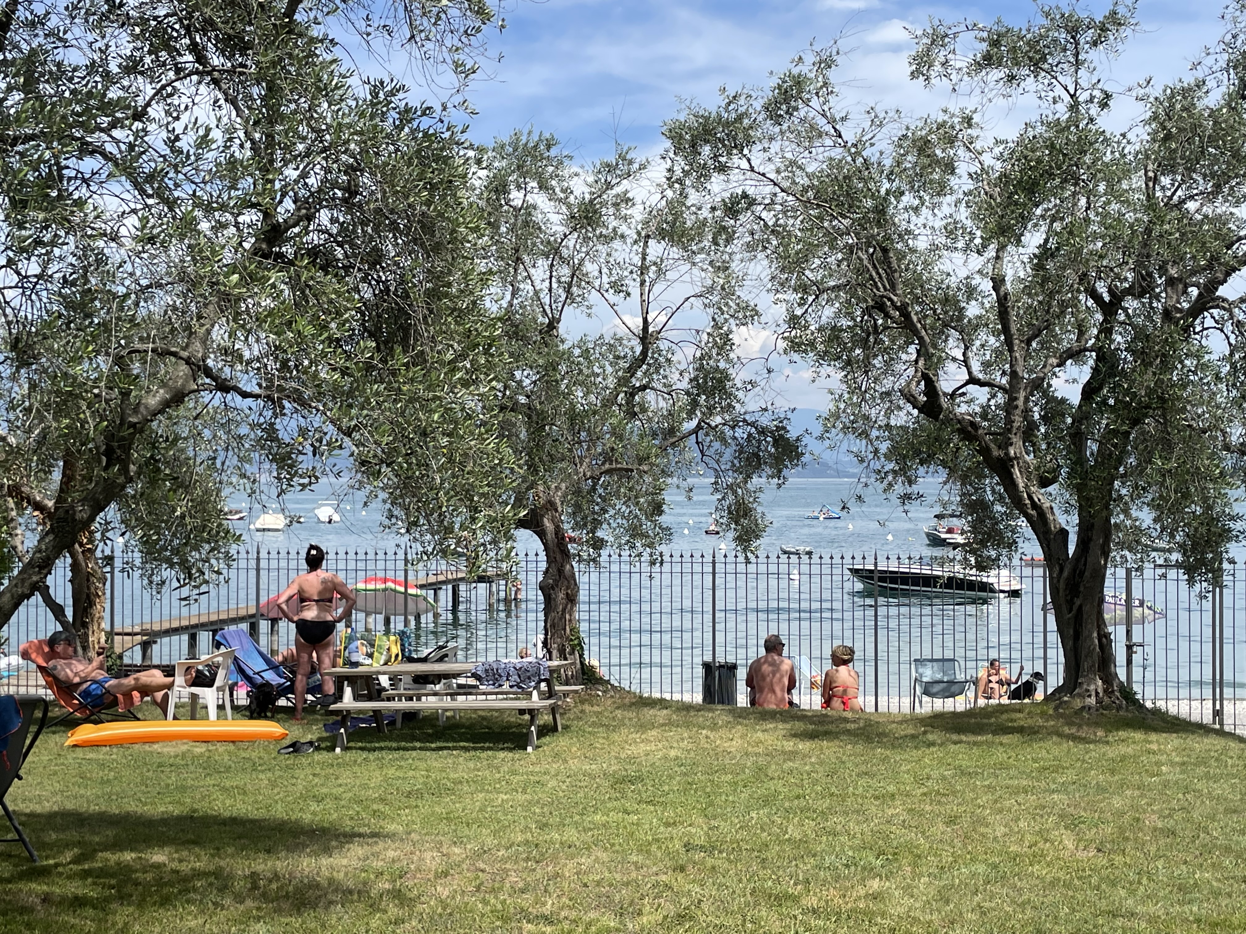 Frühstückspension: Unsere Privat Strand, nur 10 minuten zu Fuss erreichbar  - Villa Schindler