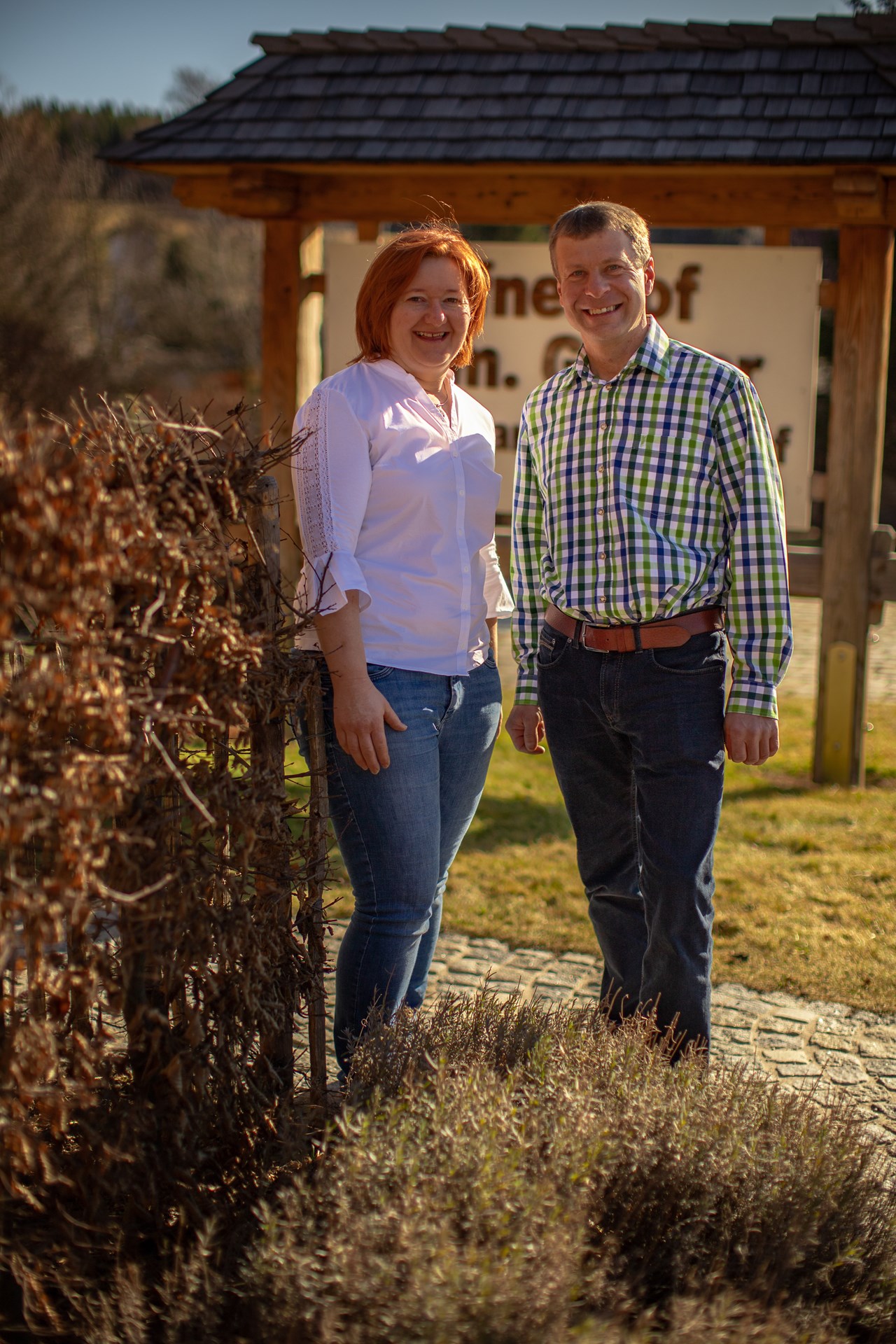 Urlaub am Bauernhof - Ofnerhof Unsere Mitarbeiter Manfred und Birgit