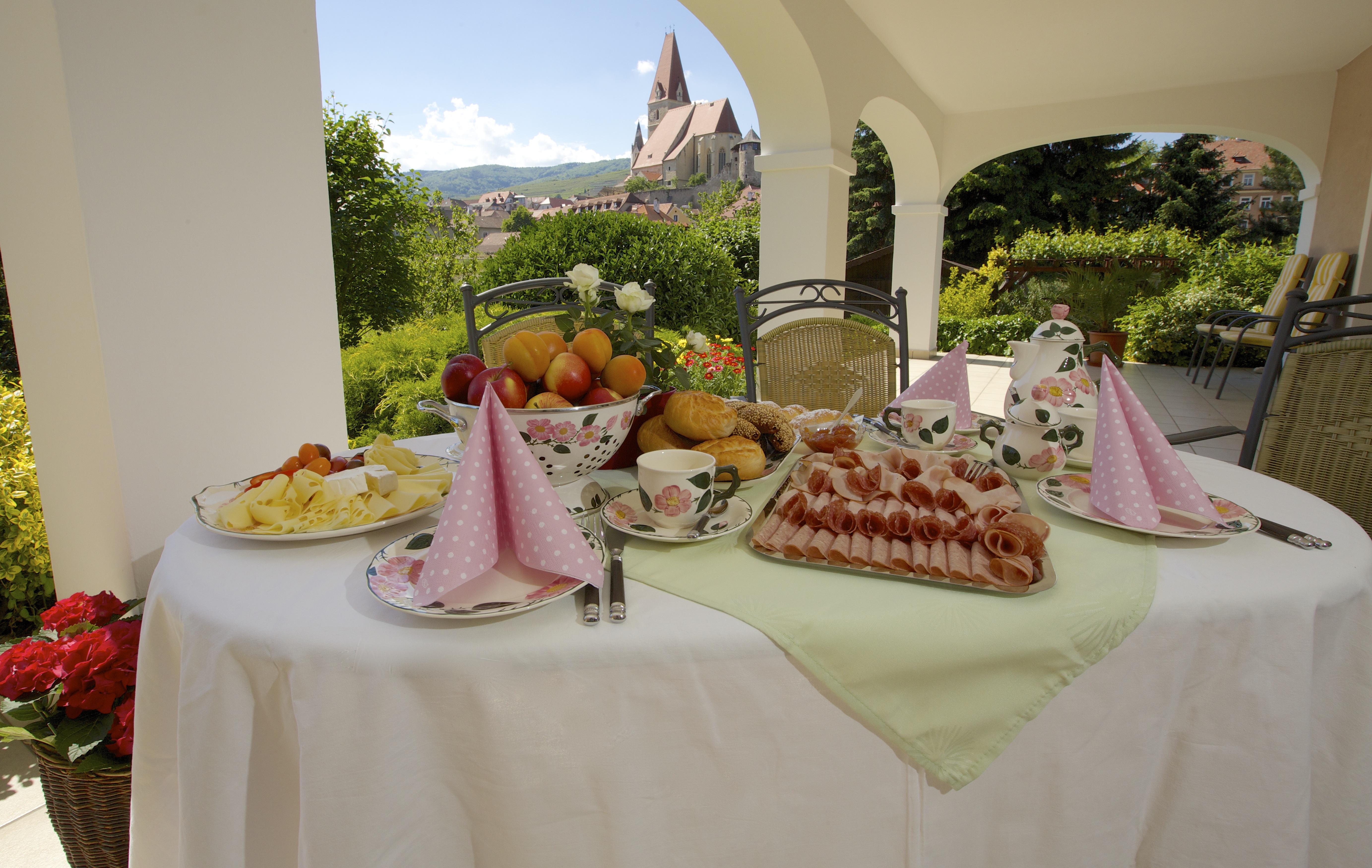 Frühstückspension: Frühstücksterrasse - Gästehaus Punz