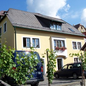 Frühstückspension: Gästehaus - Weingut u. Gästehaus Bernhard