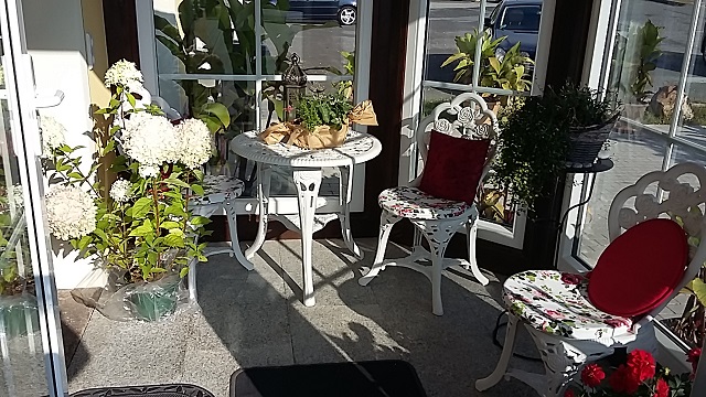 Pensionen - weitere Verpflegungsmöglichkeiten: Nachmittagskaffee - Eingangsbereich - Genesungsort Landhaus Dammert