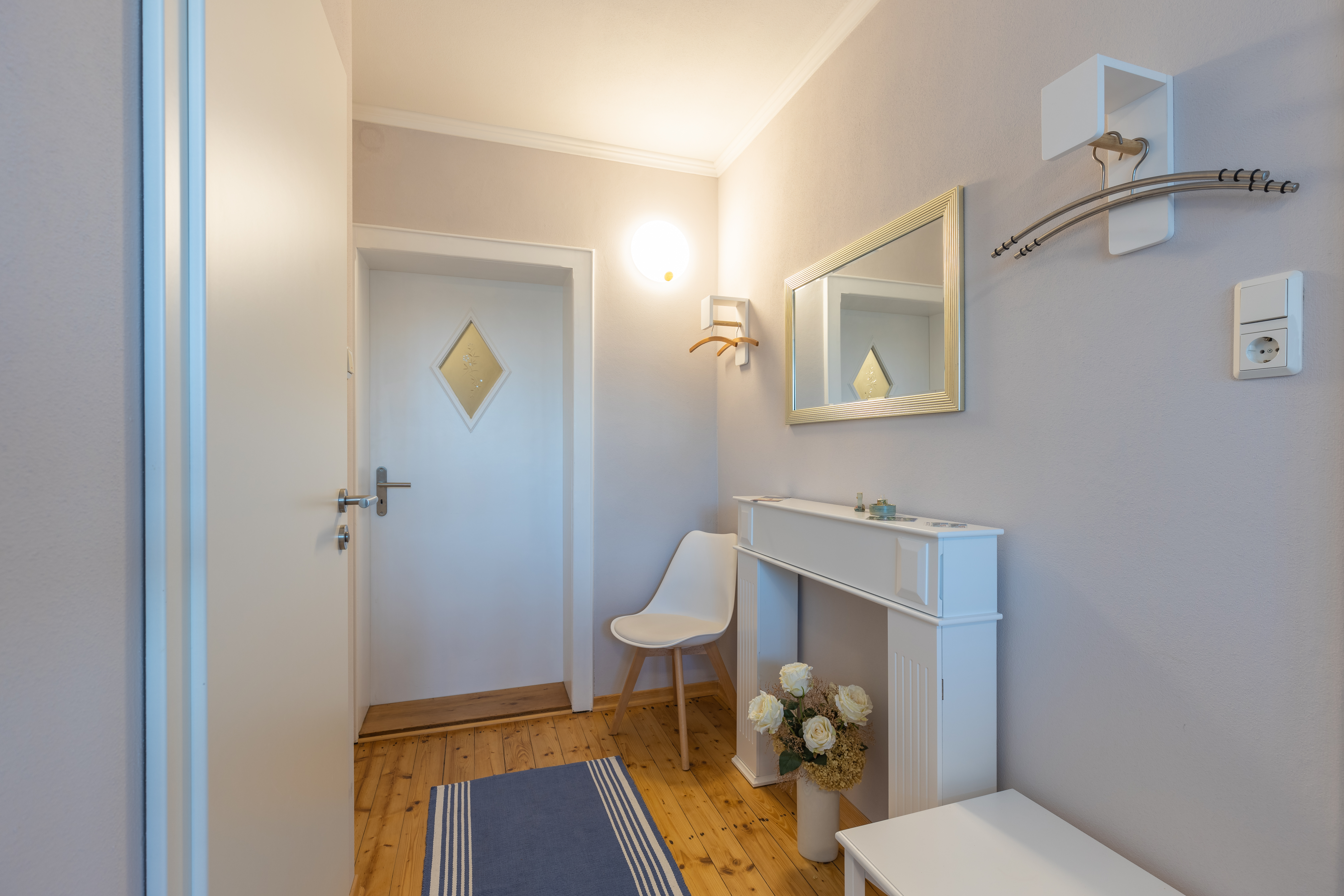 Frühstückspension: Eingangsbereich Apartment - Genesungsort Landhaus Dammert