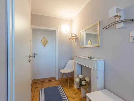 Frühstückspension: Eingangsbereich Apartment - Genesungsort Landhaus Dammert