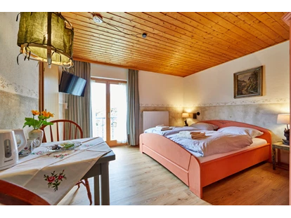 Pensionen - Restaurant - Gästehaus Eder Oberammergau
Doppelzimmer - Gästehaus Eder Oberammergau