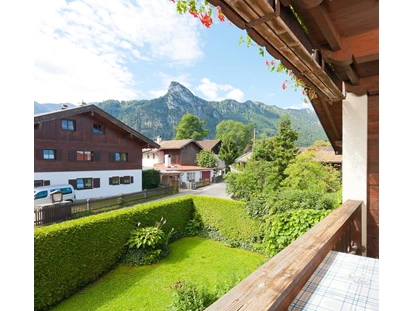 Pensionen - Restaurant - Gästehaus Eder Oberammergau
Südseite - Gästehaus Eder Oberammergau