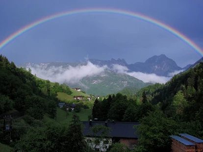 Pensionen - Kössen - Blick von der Terrasse übers Tal - Haus Helga