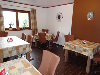 Pensionen - Kössen - Frühstücksraum - Haus Helga