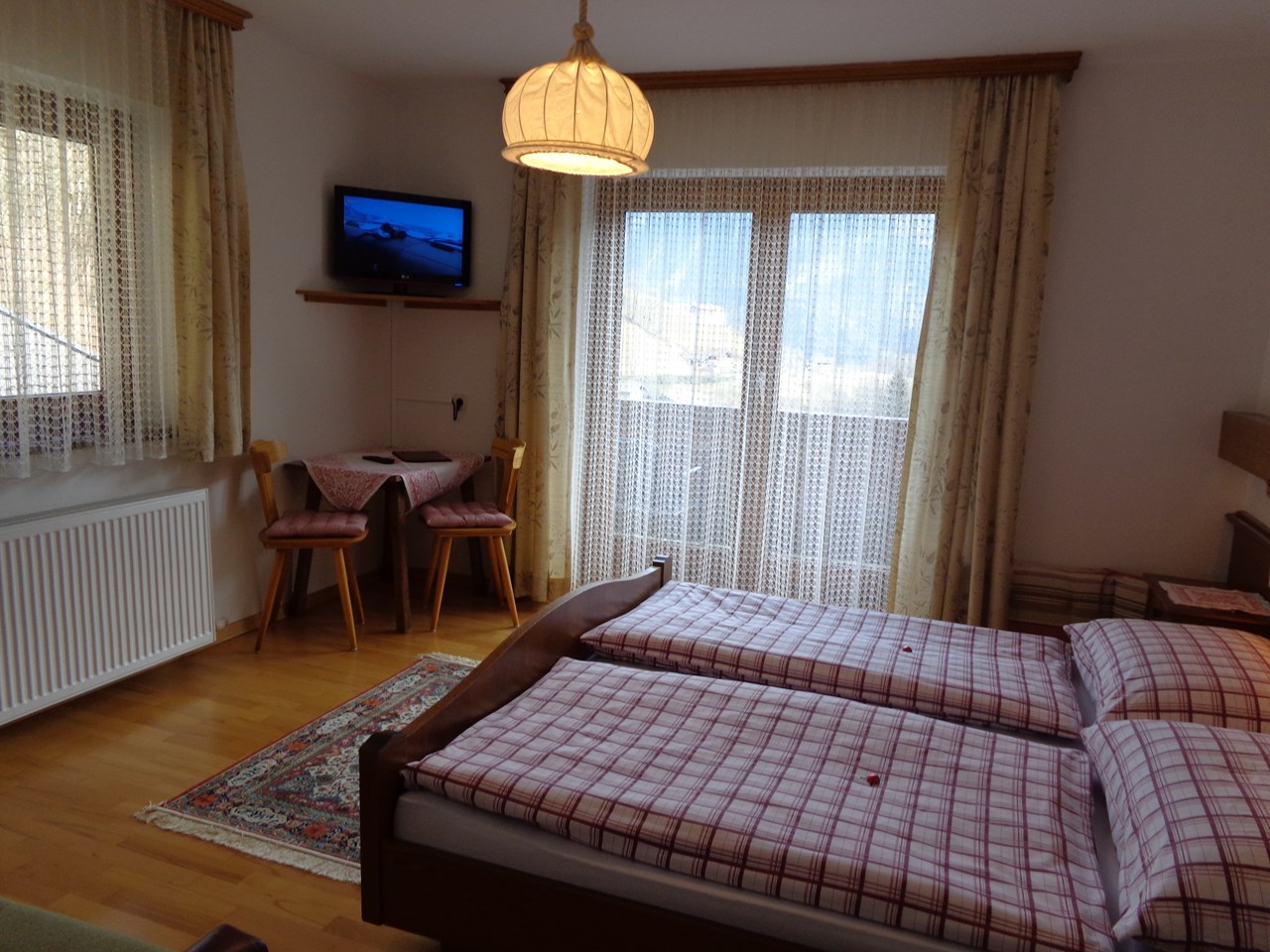 Haus Helga Zimmerkategorien Doppelzimmer mit Balkon