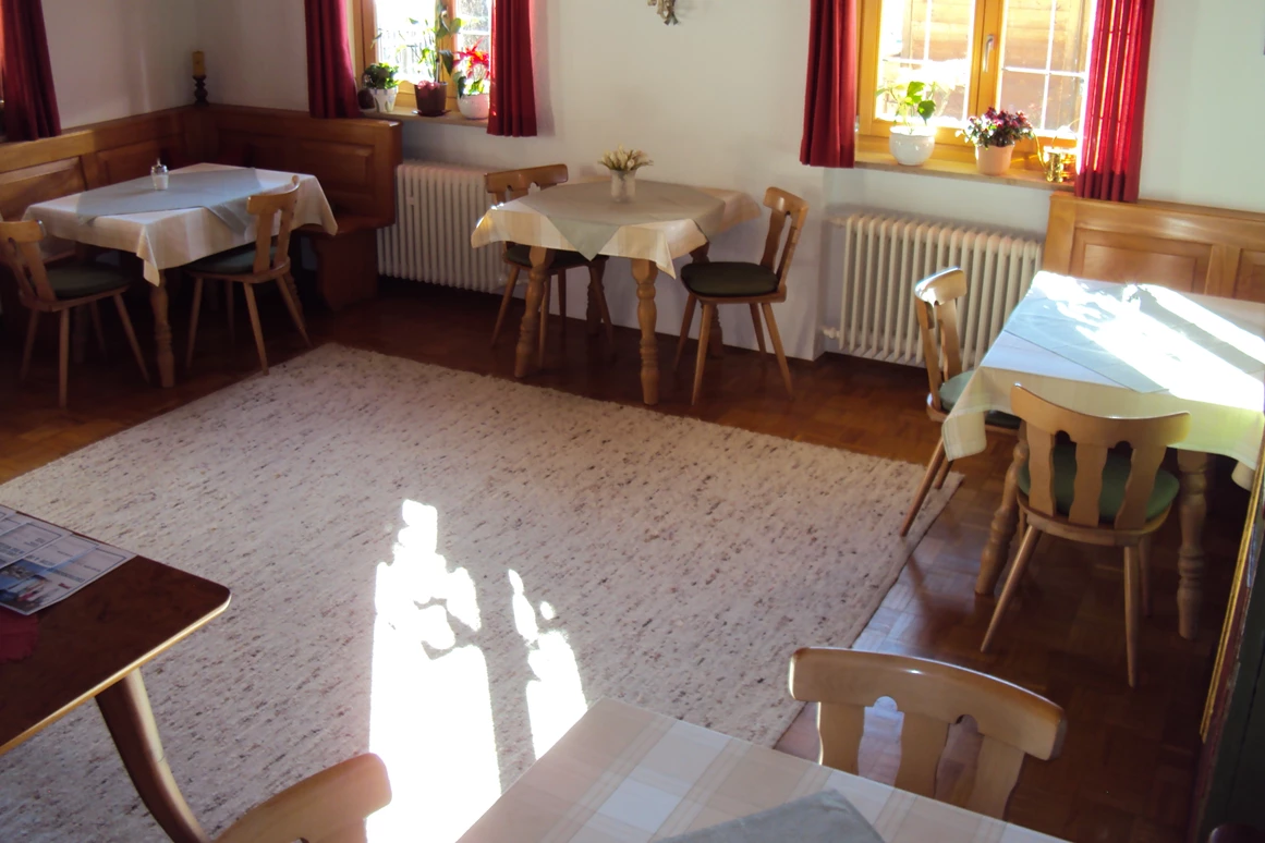 Frühstückspension: Frühstückraum - Gästehaus Fischer