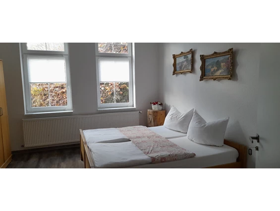 Frühstückspension: Doppelzimmer
 - Rennsteighostel