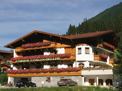Pensionen - Parkplatz: kostenlos bei der Pension - Seefeld in Tirol - Alpenpension Pfurtscheller