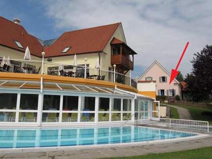 Pensionen - Restaurant - Apartment mit Blick zum Sportbecken - Ferienapartment  im Biodorf Bad Waltersdorf