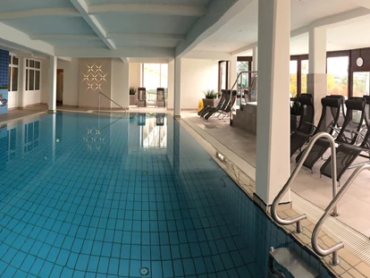 Pensionen - Restaurant - Hallenbad im Hotel - Ferienapartment  im Biodorf Bad Waltersdorf