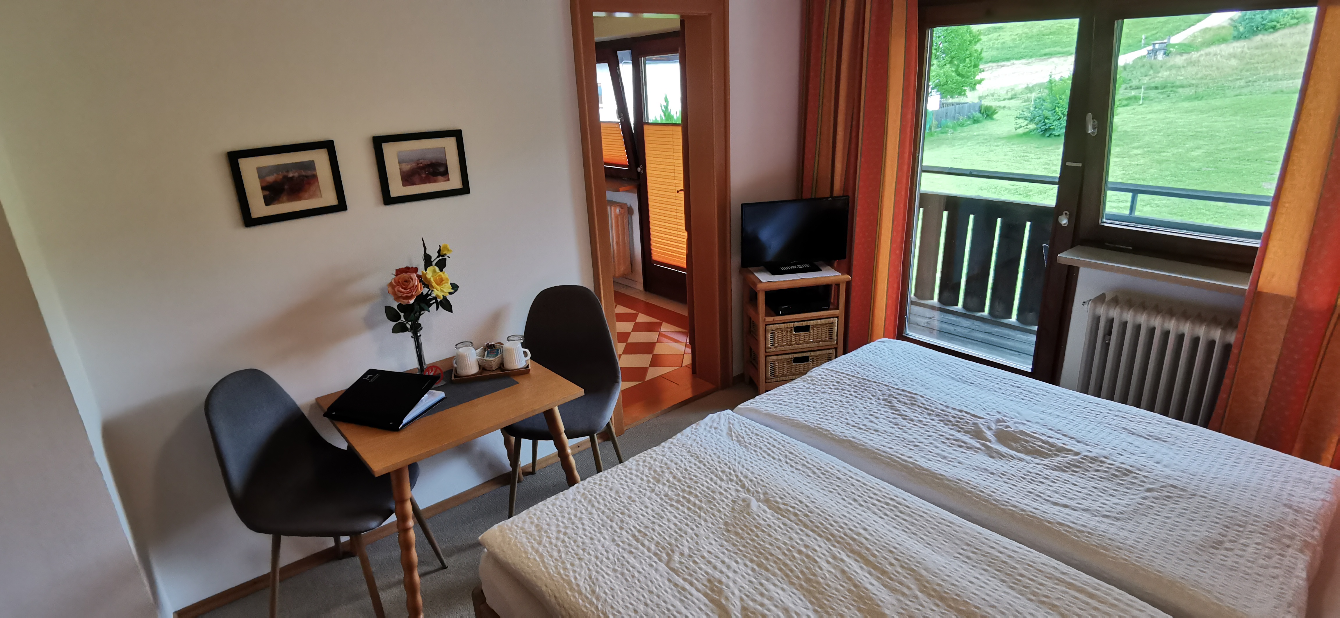 Pensionen - Puch bei Hallein - Hochdürrnberg KEHLSTEIN
Doppelzimmer - HOCHDÜRRNBERG 