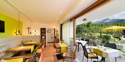 Pensionen - Naturns - Frühstücksraum- Aufenthaltsraum - Haus Rosengarten