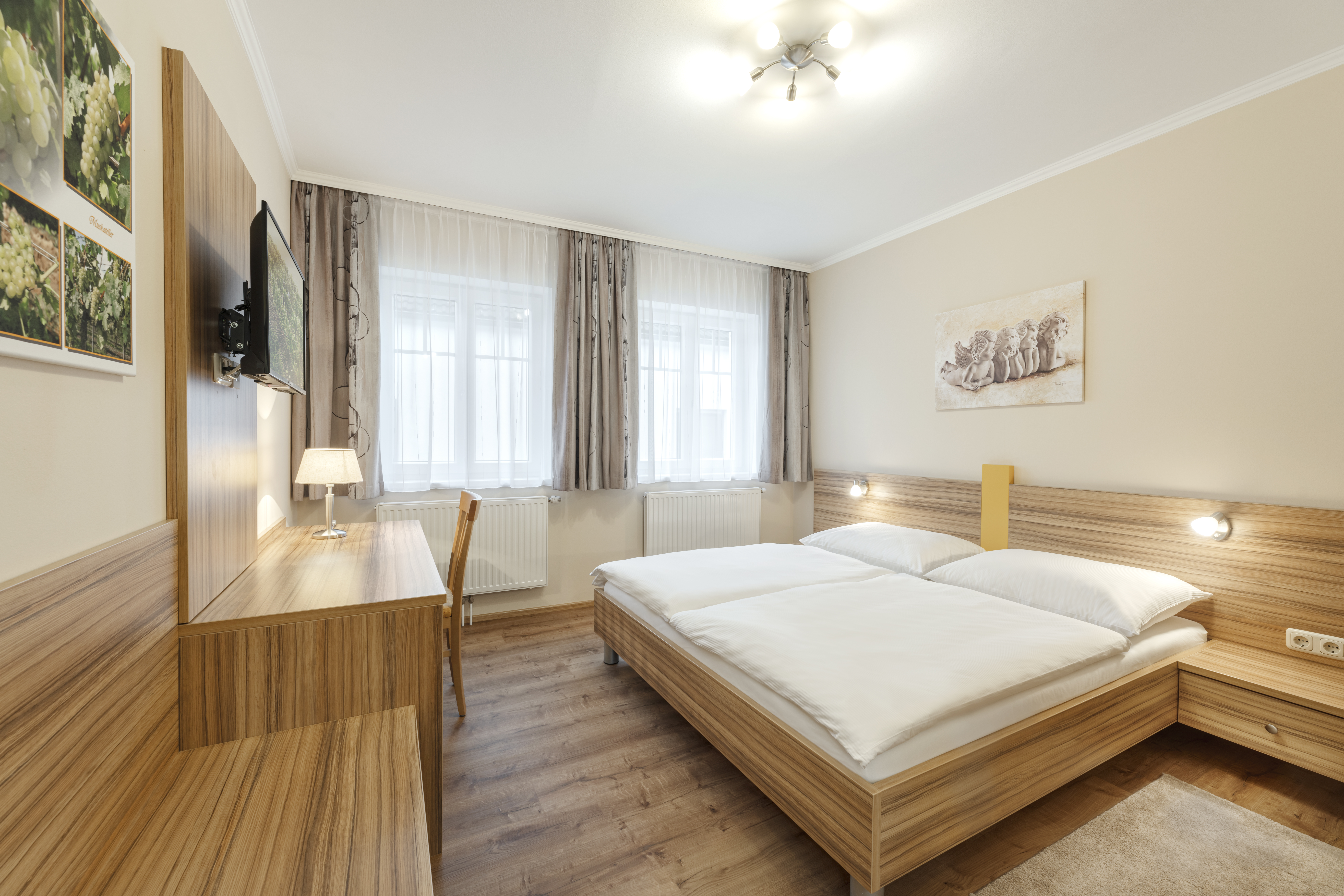 Frühstückspension: Muskateller-Zimmer - "URLAUB AM LAND" Gästezimmer und Ferienwohnung Beate Holzer