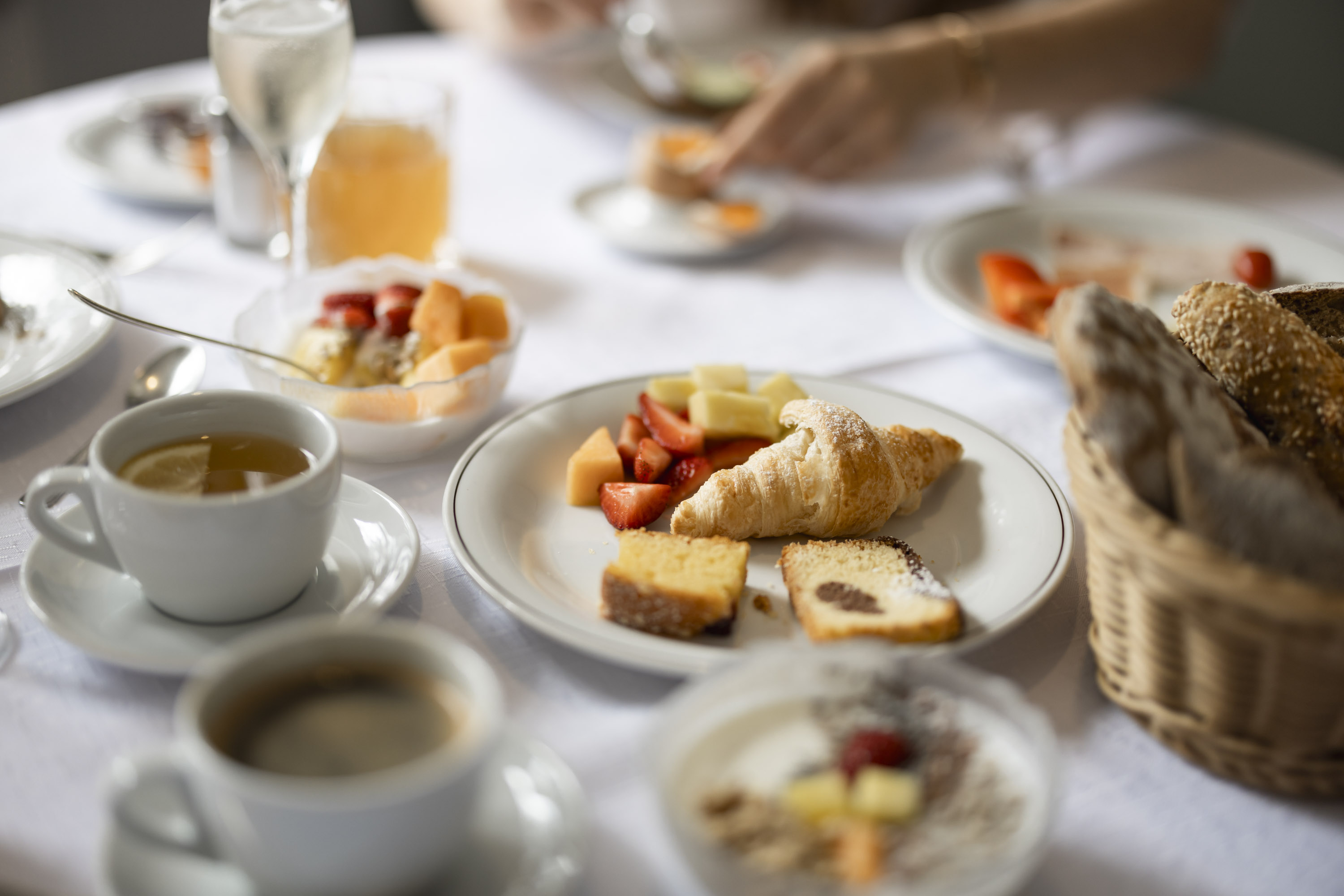 Frühstückspension: Zimmer mit Frühstück - Weingarten Terlan - Rooms & Breakfast