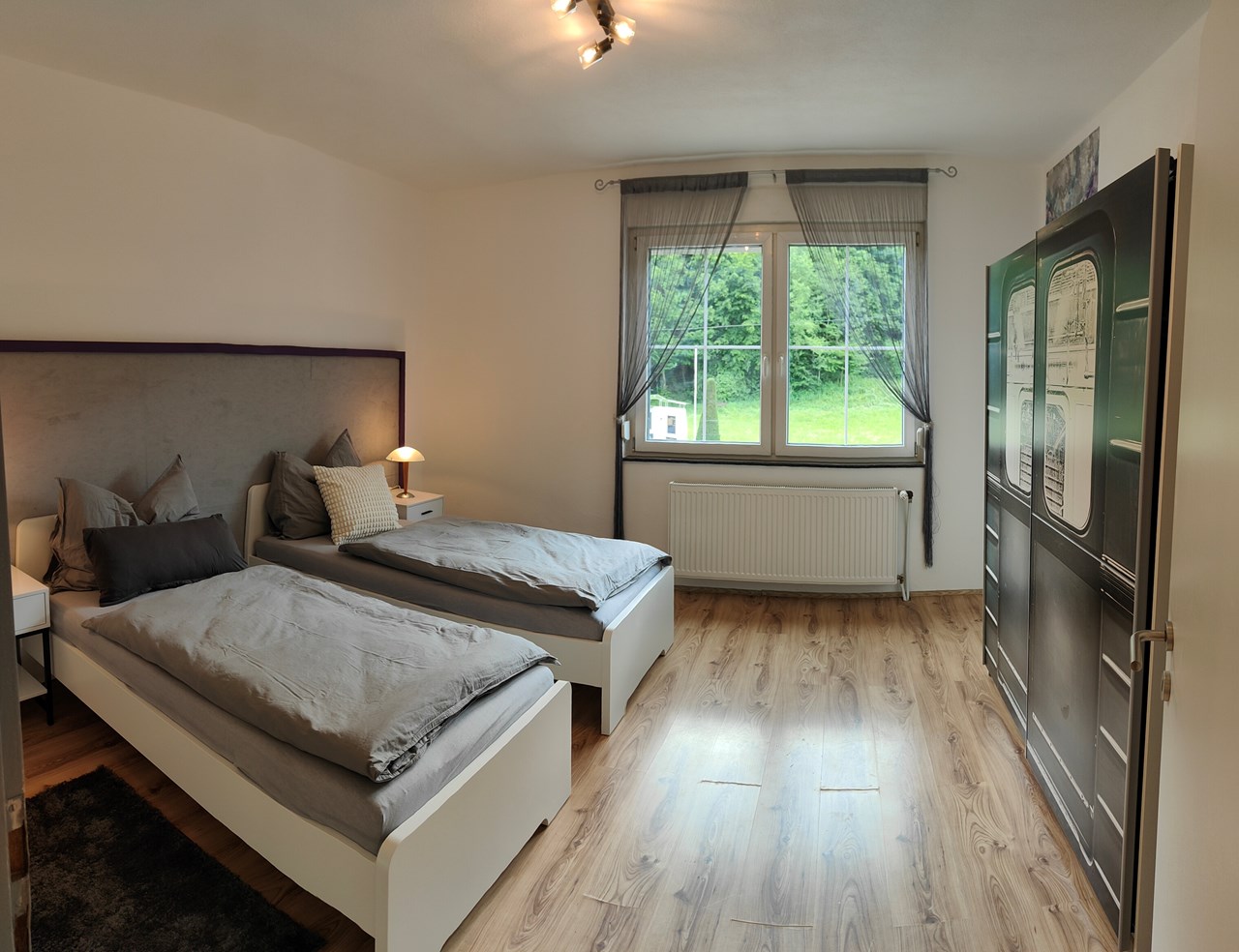 Ferienwohnung Waldblick Zimmerkategorien Doppelzimmer mit 2 Einzelbetten