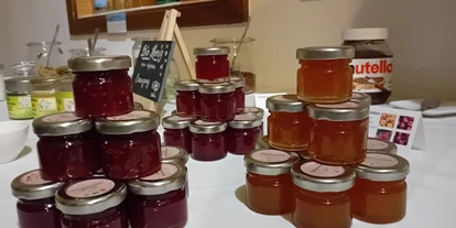 Pensionen - Garten - Hohe Tauern - Mit viel Liebe selbstgemachte Marmelade für unsere Gäste.  - Landhaus Königsreiner