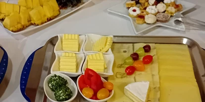 Pensionen - Garten - Hohe Tauern - Käse, Butter, Aufstriche, Selbstgemachtes... - Landhaus Königsreiner