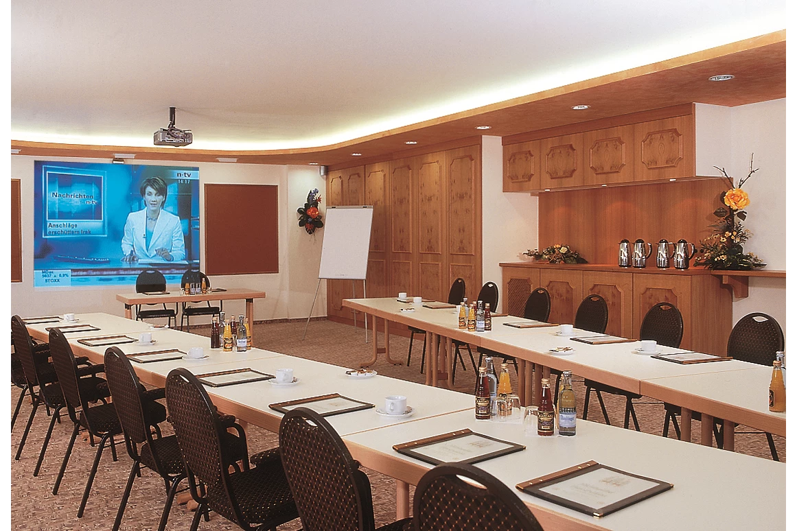 Frühstückspension: Seminarraum - Wald- und Tagungshotel Geländer