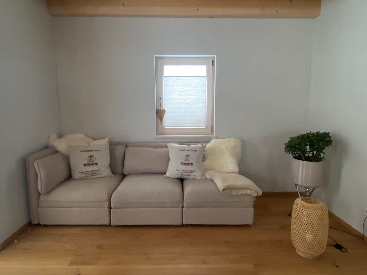 Blockhaus Kärnten Ferlach Zimmerkategorien Flur