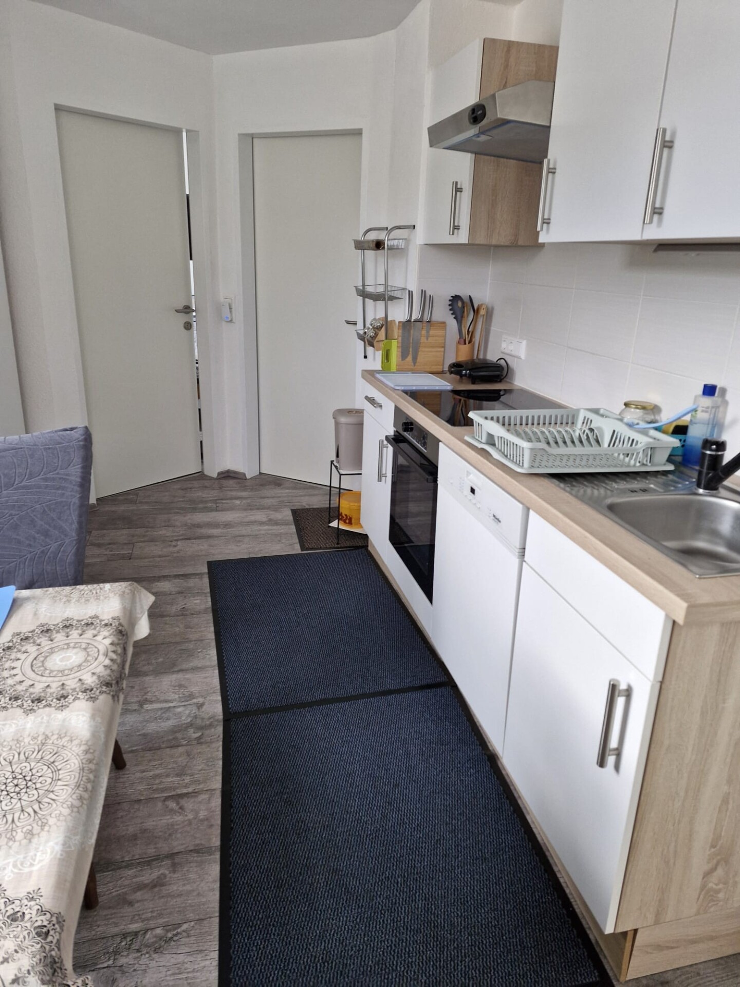 WOHNRAUM VERMIETUNG FLURY-GRÜNWALD zw. Linz und Steyr Zimmerkategorien TOP 2