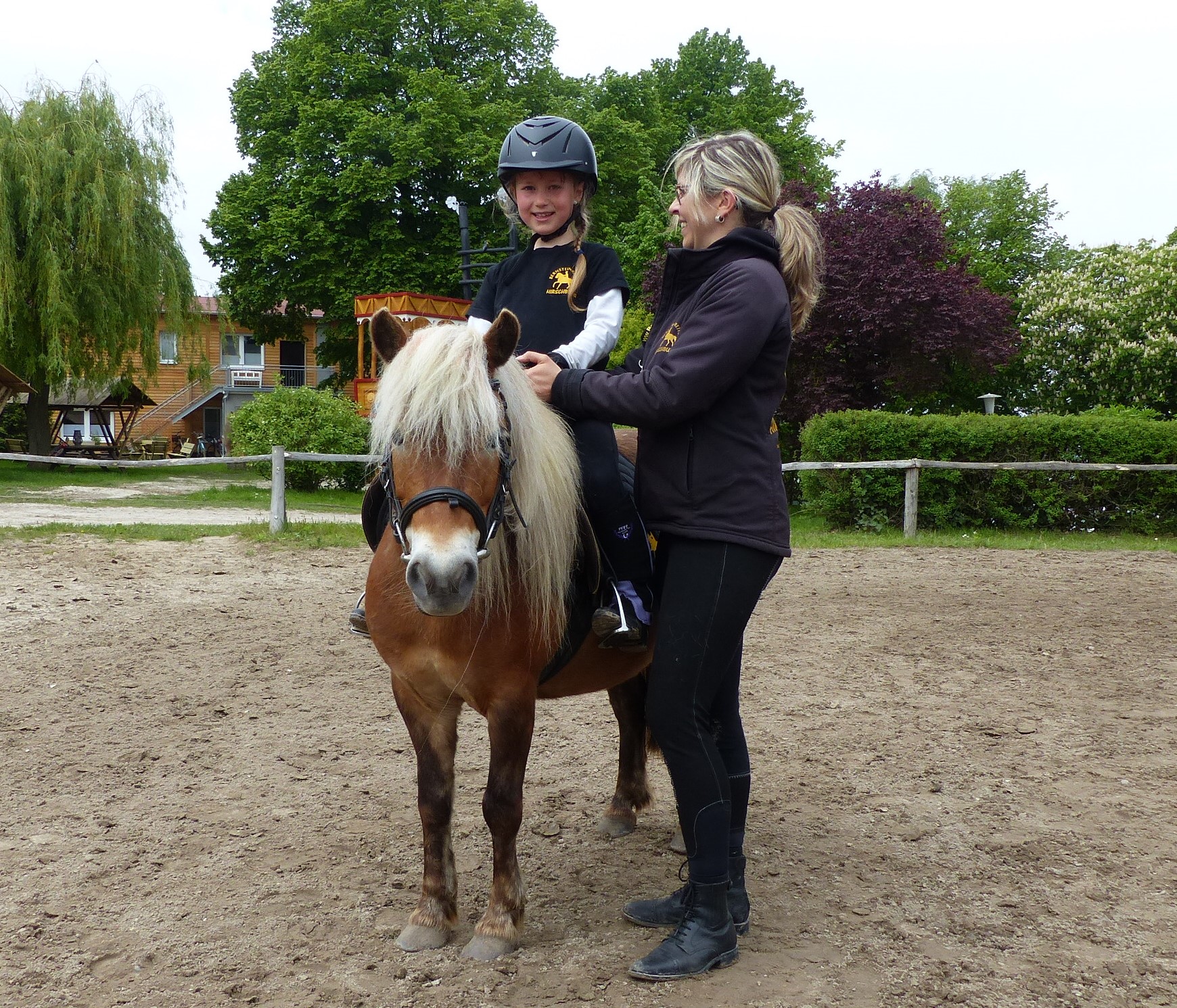 Pensionen - weitere Verpflegungsmöglichkeiten: Nachmittagskaffee - Deutschland - Reitunterricht - Bernsteinland Barth