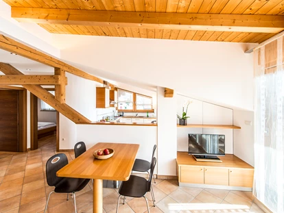 Pensionen - Naturns - Ansitz Mair im Korn