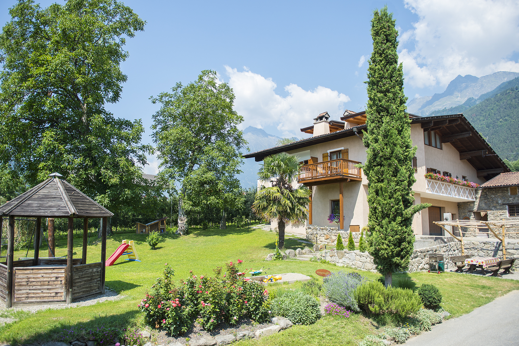 Pensionen - Girlan an der Weinstraße - Ansitz Mair im Korn