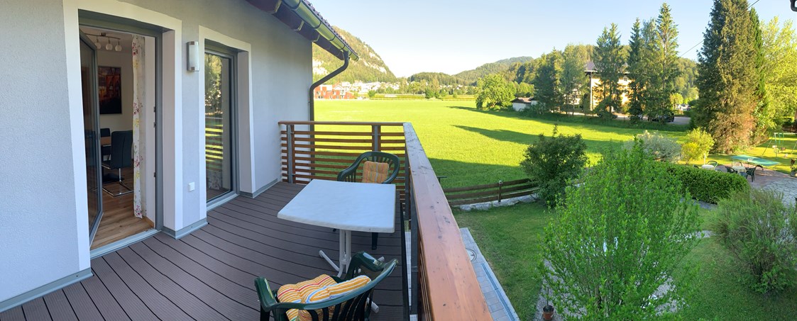 Frühstückspension: Ferienwohnung, Blick vom Balkon - Pension Salzburger Hof
