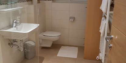 Pensionen - Art der Pension: Frühstückspension - Seewalchen am Attersee - Wohnstudio-Bad - Pension Salzburger Hof