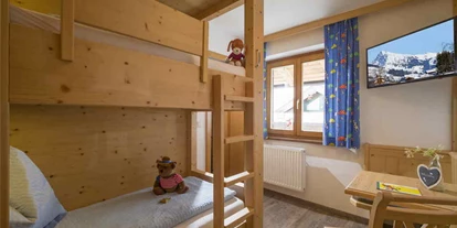 Pensionen - Parkplatz: kostenlos bei der Pension - Alpbach - Unser Kinderzimmer - Cafe Pension Koller