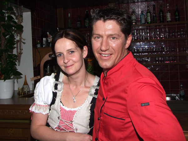 Hotel Restaurant Matzelsdorfer Hof Unsere Mitarbeiter Ihre Gastgeber  Heinz und Evelyn 