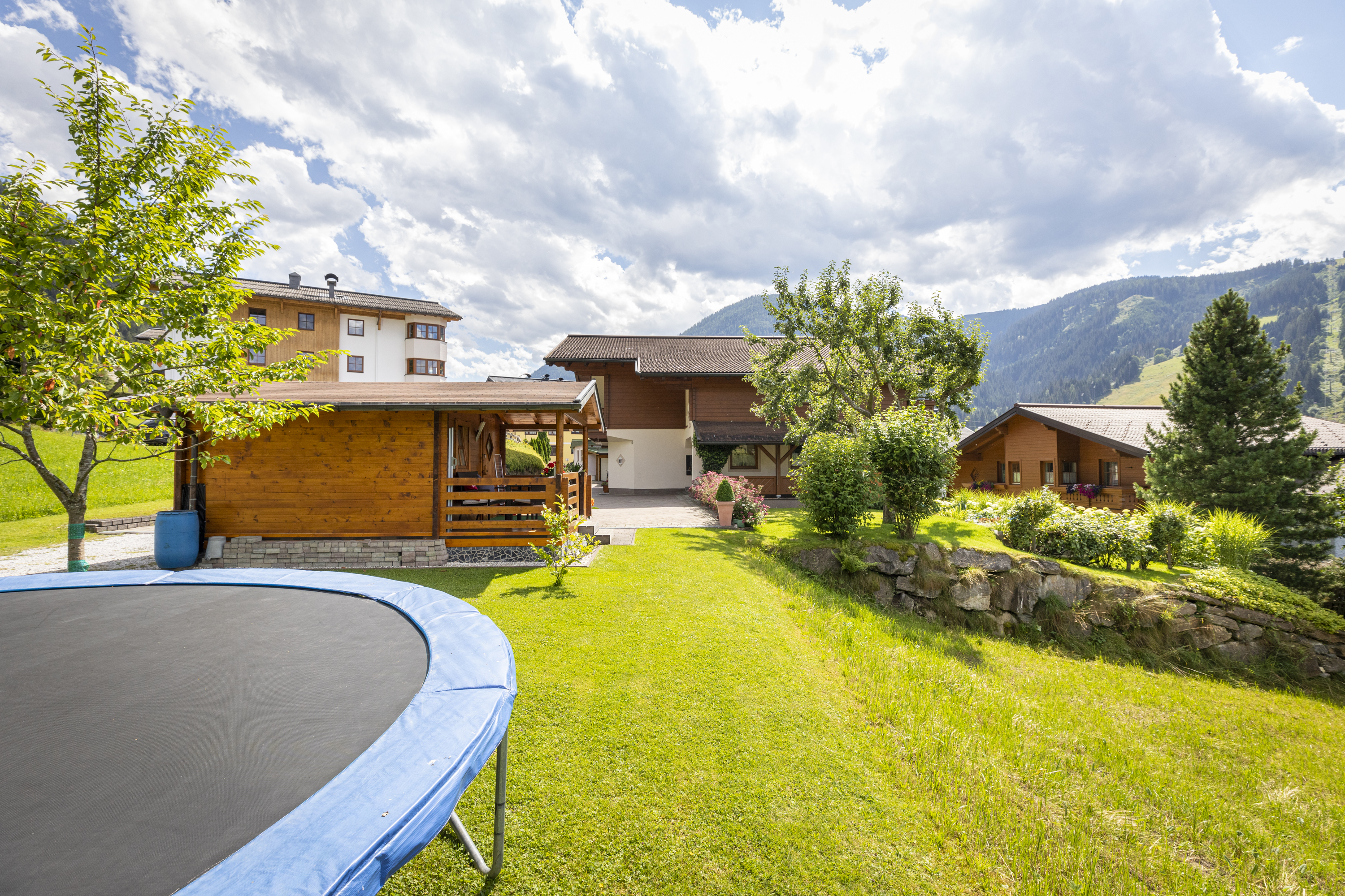 Pensionen - Flachau - Garten - Ferienhaus Eva Flachau