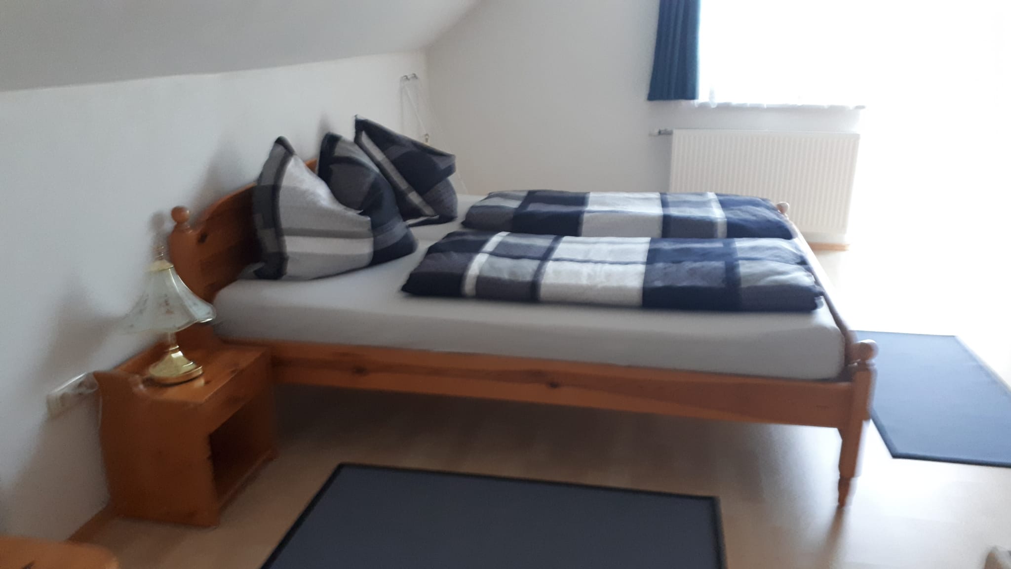 Pensionen - Österreich - Doppelzimmer mit Balkon  - Gästezimmer Sabine