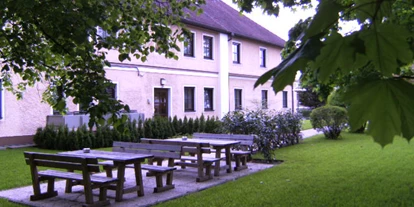 Pensionen - Steinbach an der Steyr - Pension "Zu Hause auf Zeit GmbH" + 5 Wohnungen + 1 Haus mit 5 Doppelzimmer