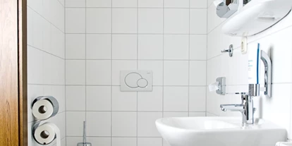 Pensionen - Steinbach an der Steyr - Pension "Zu Hause auf Zeit GmbH" + 5 Wohnungen + 1 Haus mit 5 Doppelzimmer