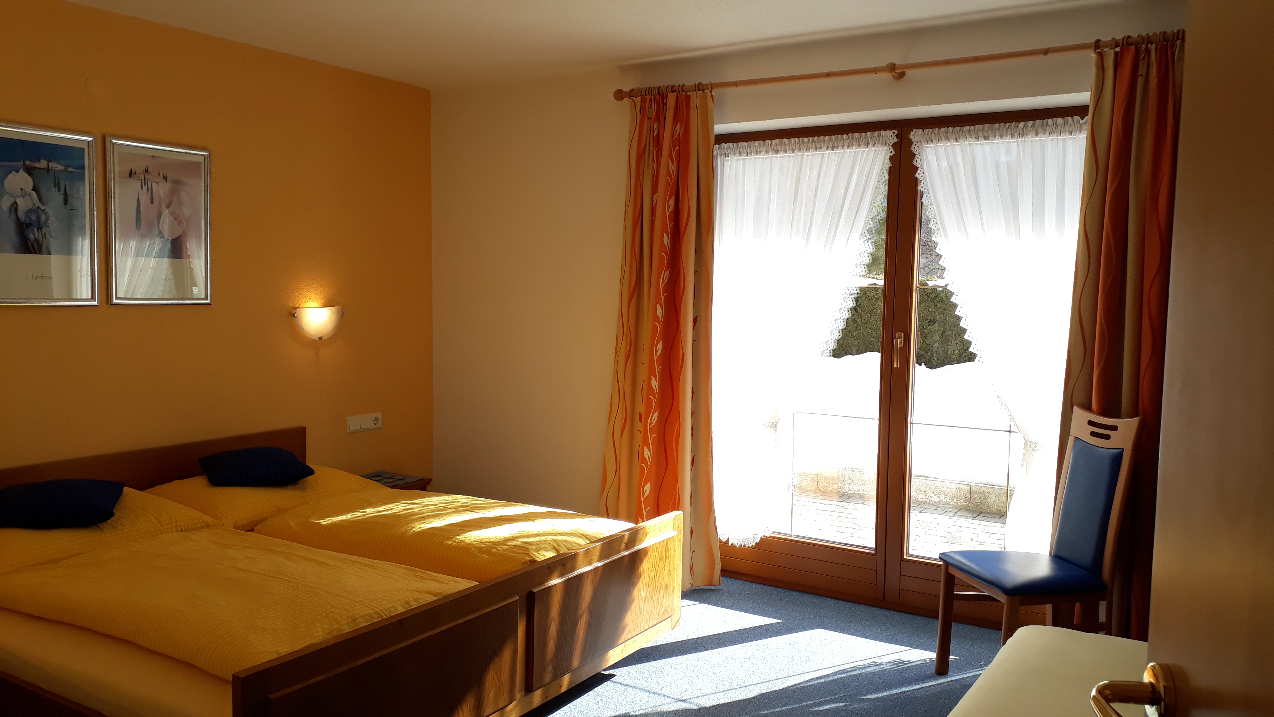 Pensionen - WLAN - Stanzach - Schlafzimmer
 - Apart Christina - Tarrenz/Imst