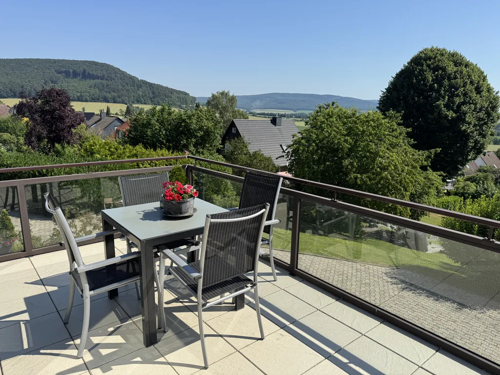 Pensionen - Niedersachsen - Sonnenterrasse mit Blick ins Tal - Pension am Vogelsang