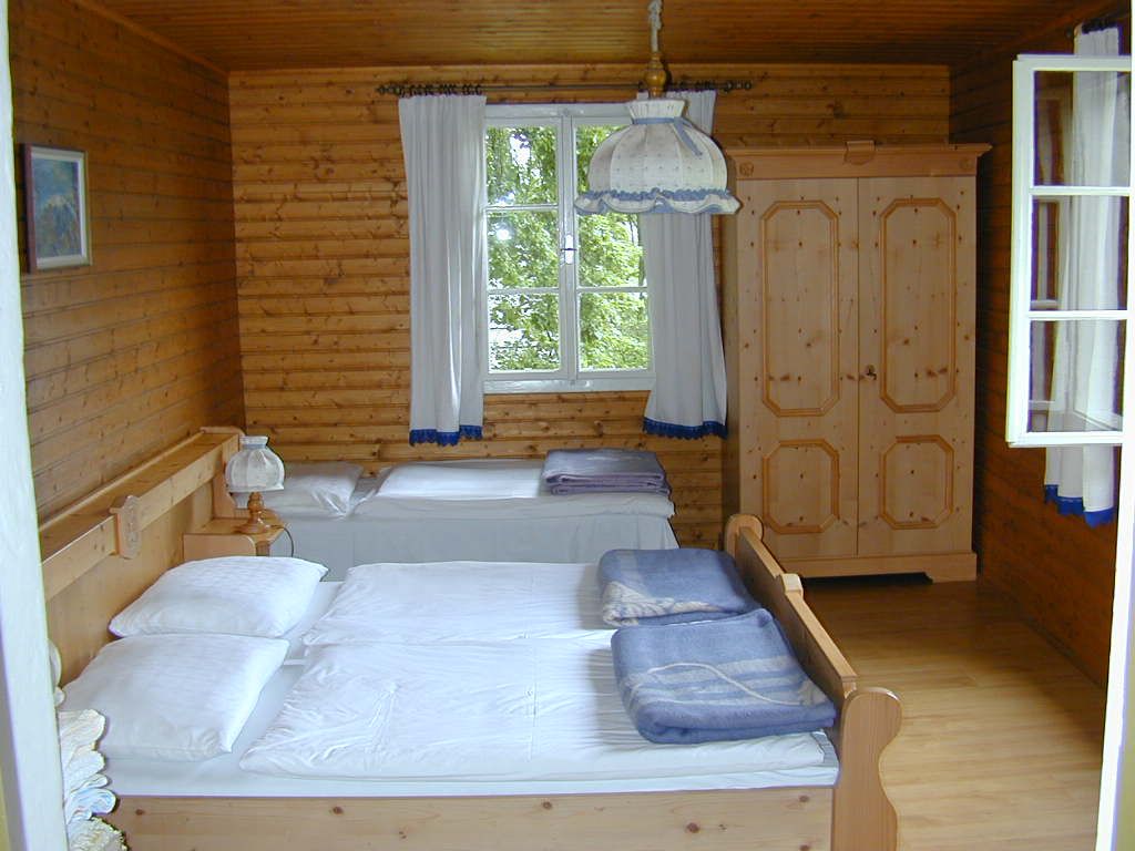 Pensionen - Hunde: hundefreundlich - Kärnten - Schlafzimmer - Fewo-Haupt