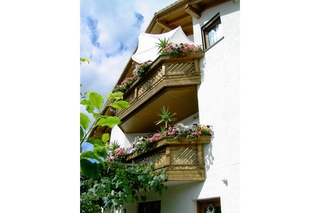 Frühstückspension: Balkon - Apart Haus Florian Imst Tirol