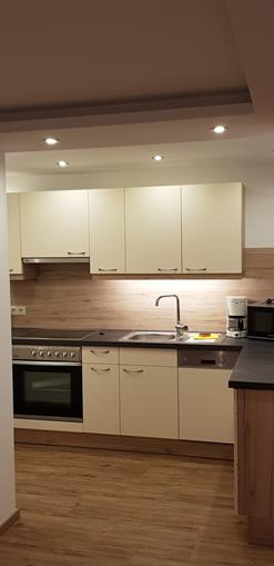 Frühstückspension: Ferienwohnung" Schladming" Küche - Haus Alpenland