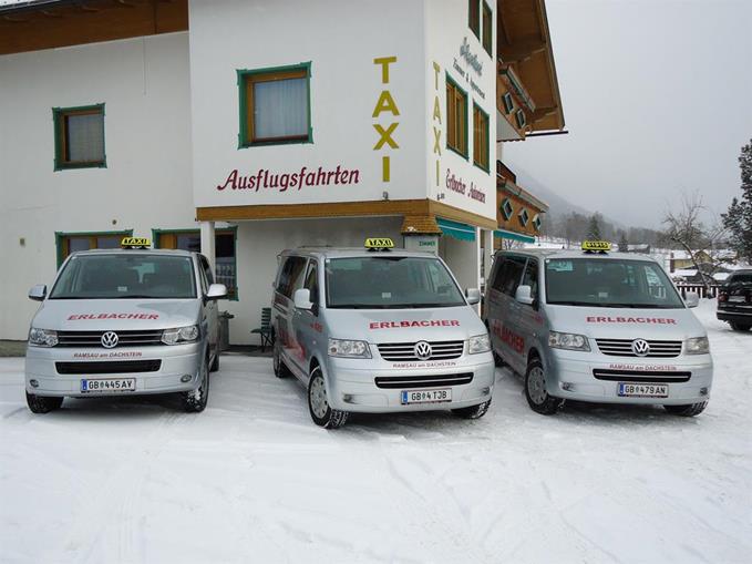 Frühstückspension: Taxi Erlbacher, Taxi service für Ramsau am Dachstein - Haus Alpenland