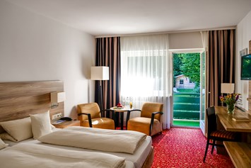 Frühstückspension: Doppelzimmer / Einzelzimmer mit Balkon - Hotel Garni Christl